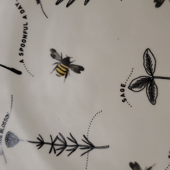 Busy Bee Bug Boho Farmhouse Animal Dessert Plate - Picture 5 of 6
